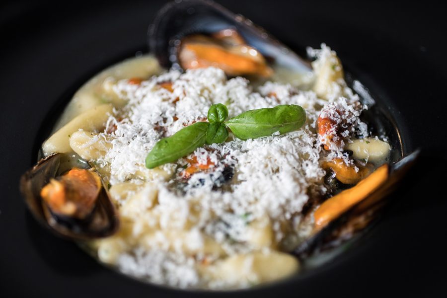 Cavatelli con cozze e ricotta salata